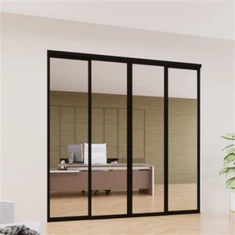 Schiebetür und Rahmen aus Glas